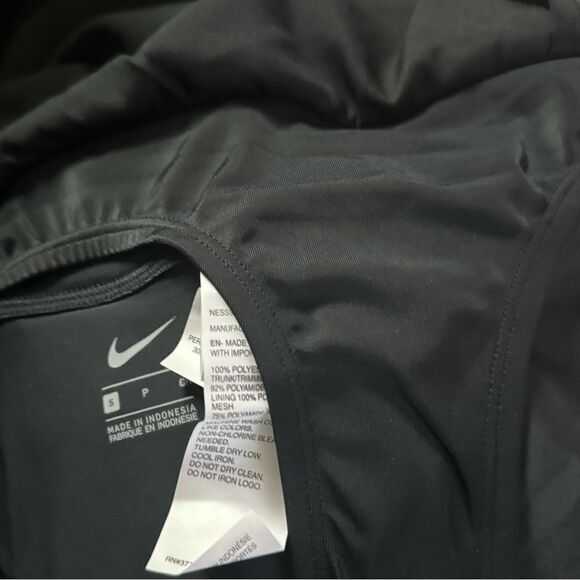 Nike Black Element Swim Boardskirt, swimwear short, skirt - Picture 9 of 10